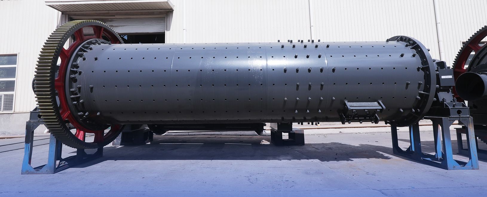 Ceramic ball mill